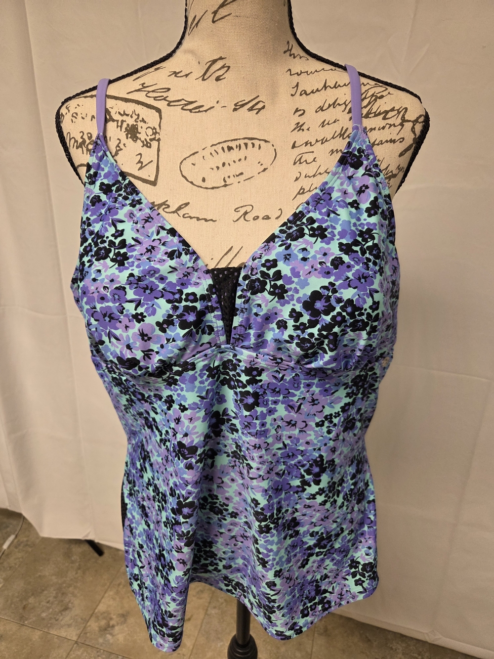 ZeroXposur Lavender and Aqua Floral Swim Top